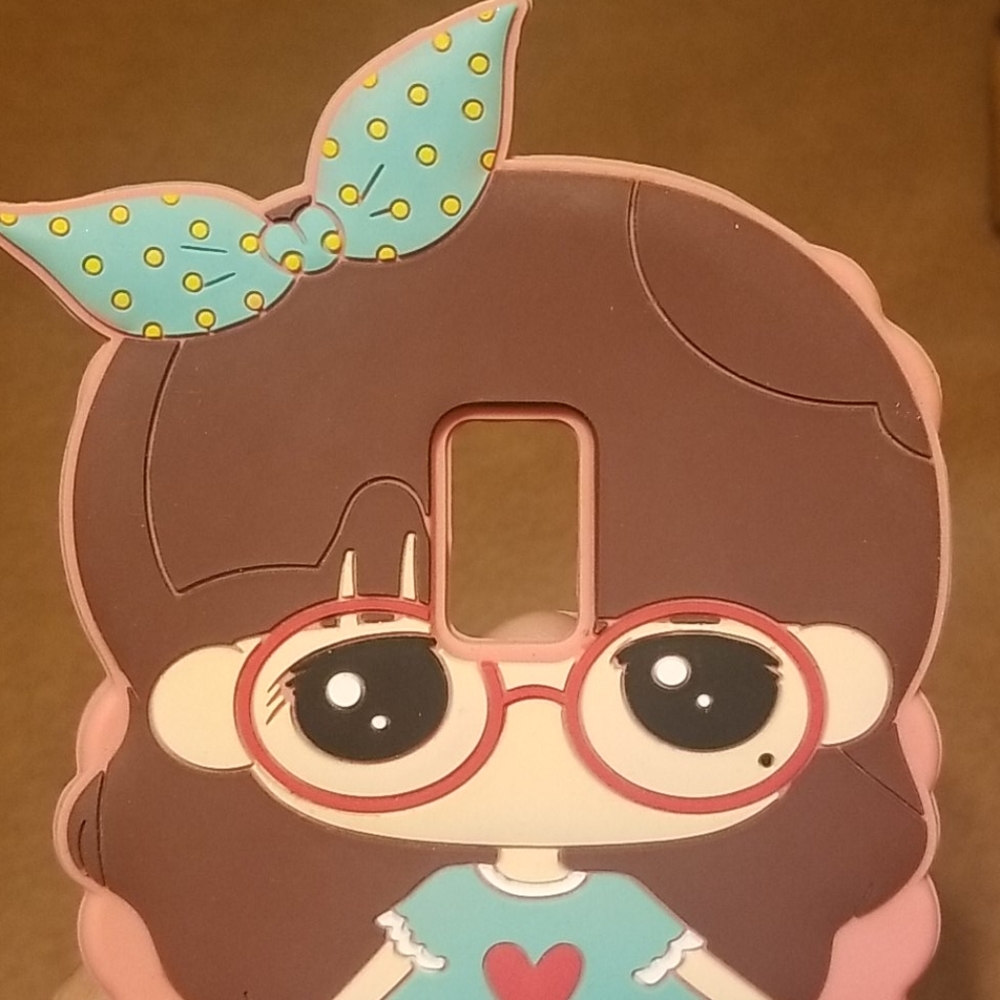 Phone case - Picture 2 of 7